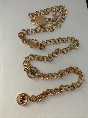 MICHAEL KORS Belt Gold & Inlay MK Logo Chain Belt 39.5"